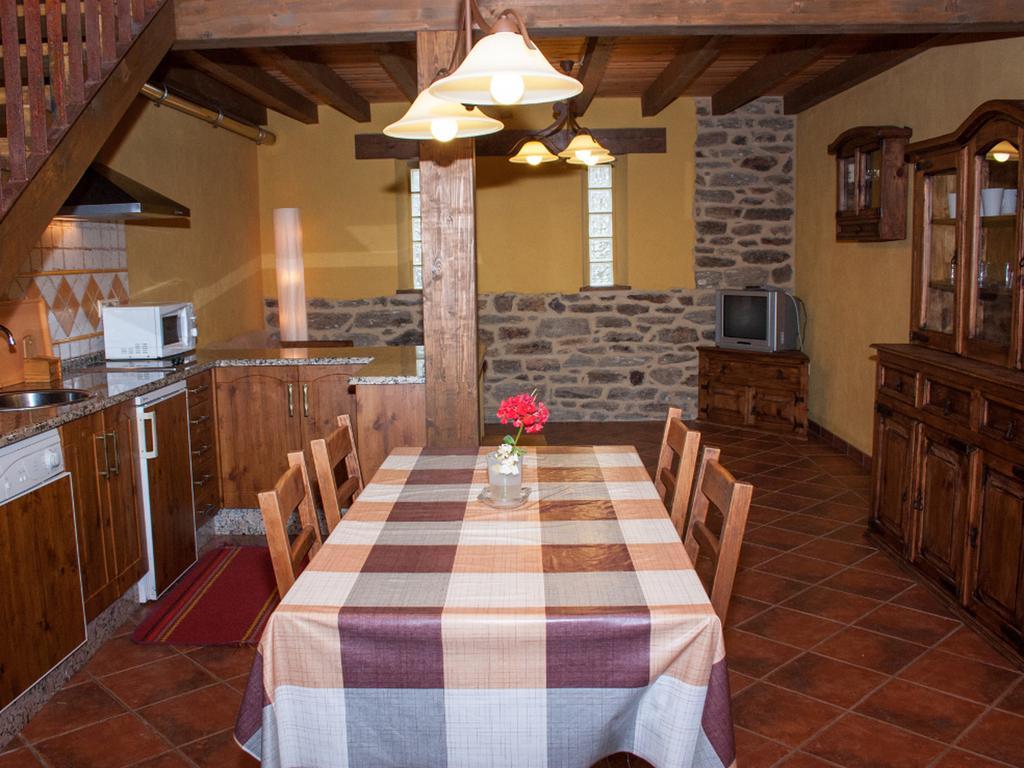 Casa Rural El Trubio Villa Vigo de Sanabria Стая снимка